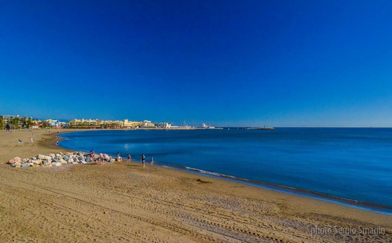 ベナルマデナLomas De Mena, 21 - Atico Con Vistas Al Mar - Piscina Y Barbacoa - Parking Gratis - Excelente Conexion Wifiアパートメント エクステリア 写真